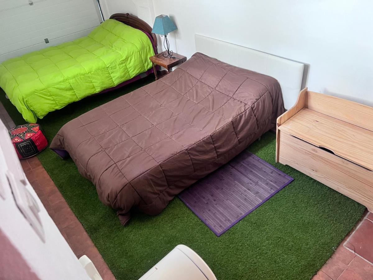 그라나다 Casa Ideal Familias Y Grupos Con Balcones Exterior Soleada Patios Cerca Alhambra, Sierra Nevada, Rio Genil, Lancha Del Genil, Parque Llano Y Reloj Del Sol Con Barbacoas, Campo De Futbol, Circuito Gimnasia 아파트 외부 사진